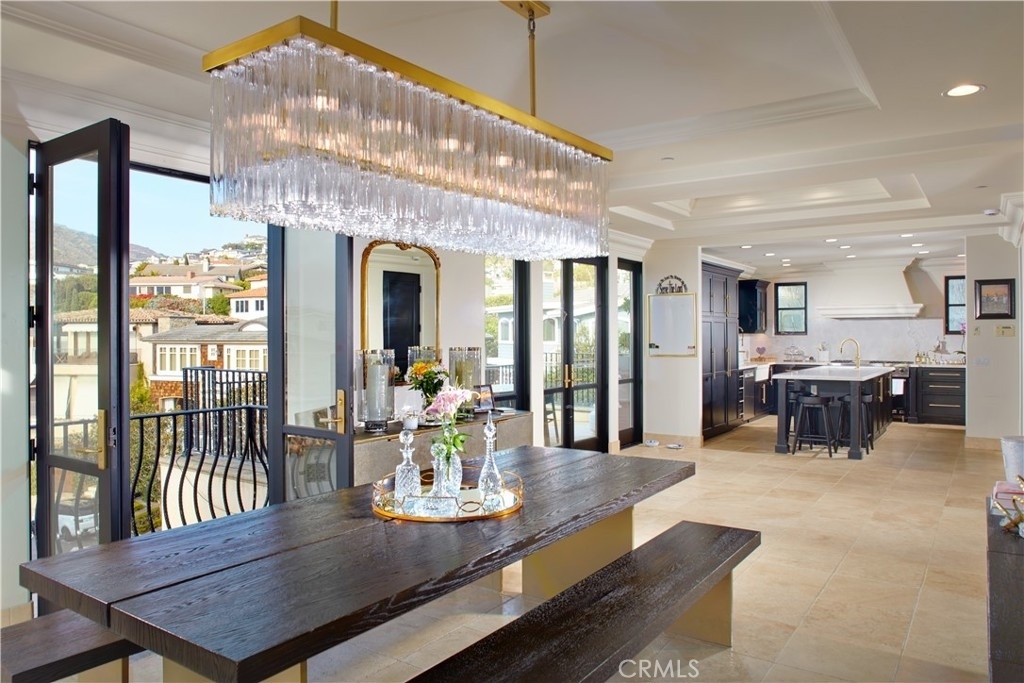 11 Emerald Bay - Photo 3