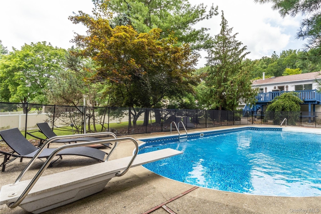 31 Gleason Drive - Photo 42