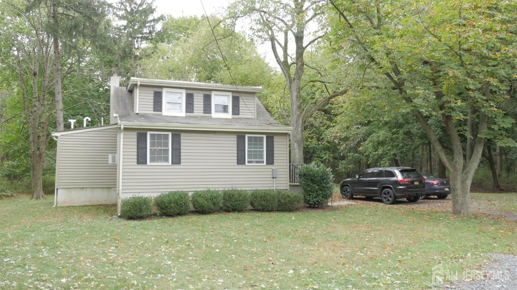 642 River Road - Photo 0