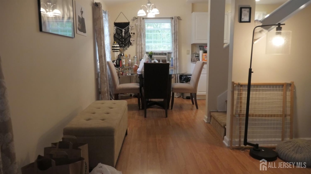 642 River Road - Photo 3