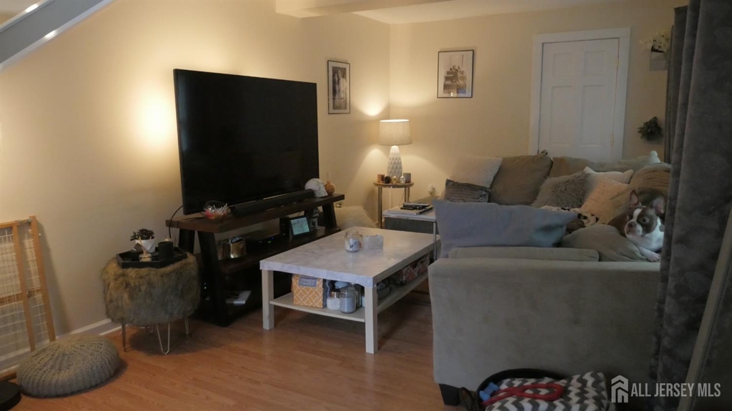 642 River Road - Photo 2