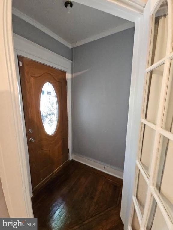 5736 Woodcrest Avenue - Photo 3