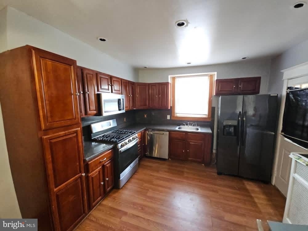 5736 Woodcrest Avenue - Photo 7