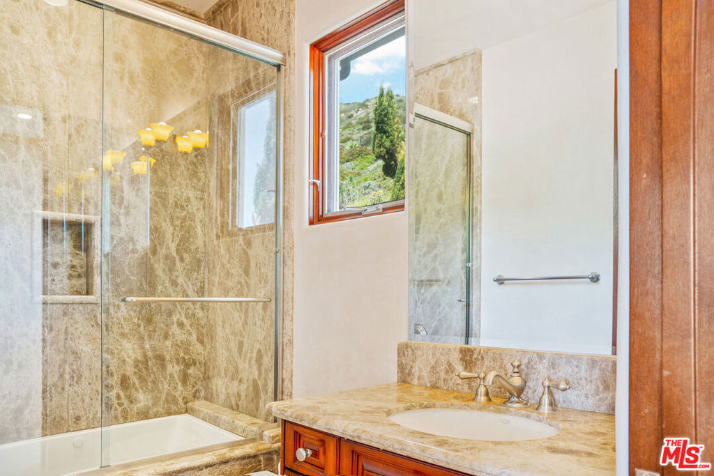 4440 Encinal Canyon Road - Photo 7