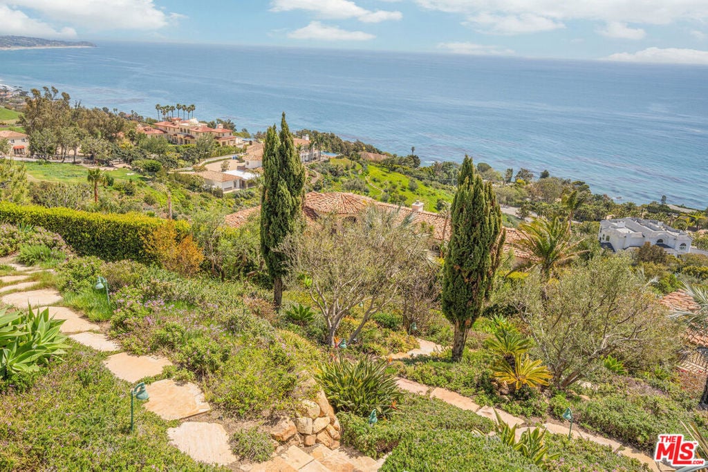 4440 Encinal Canyon Road - Photo 9