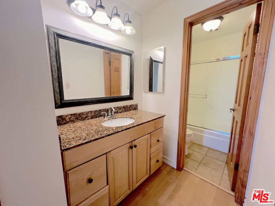 23901 Civic Center Way - Photo 2