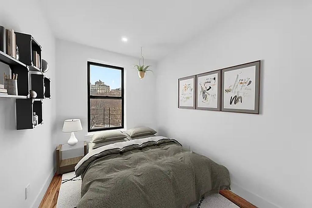 312 Manhattan Avenue - Photo 4