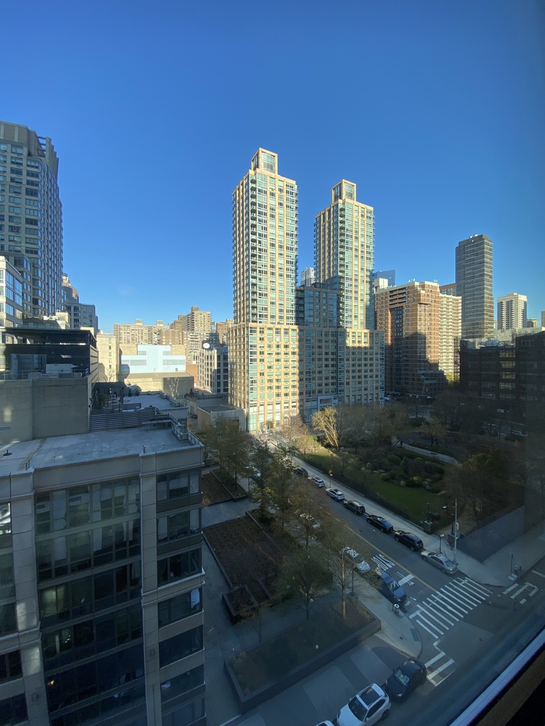 400 West 63rd Street - Photo 10