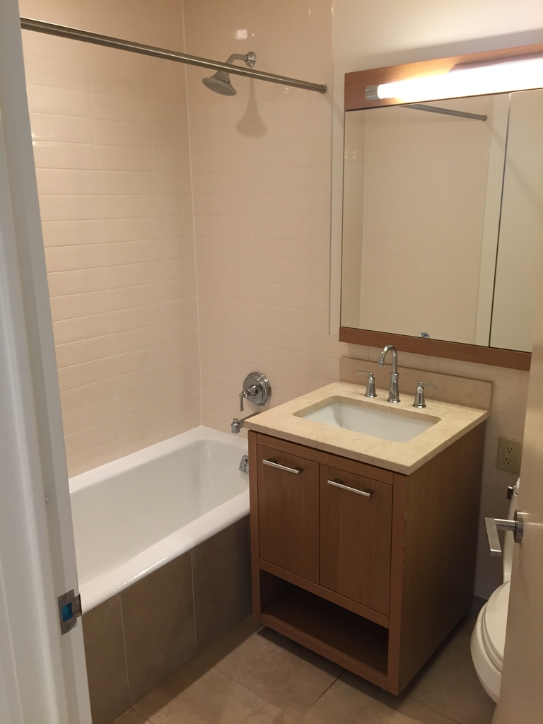 400 West 63rd Street - Photo 8