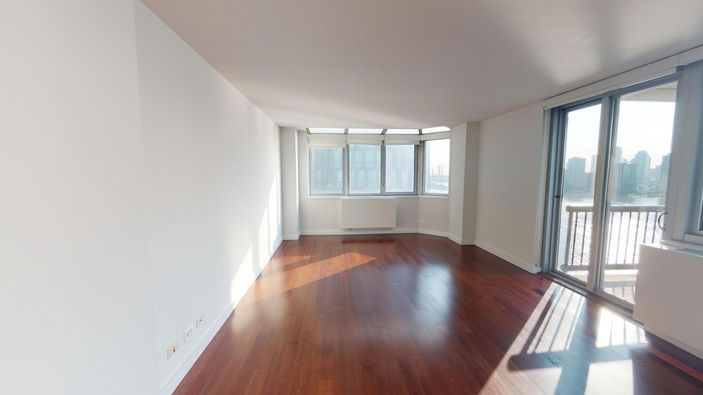 401 E 34th St - Photo 2