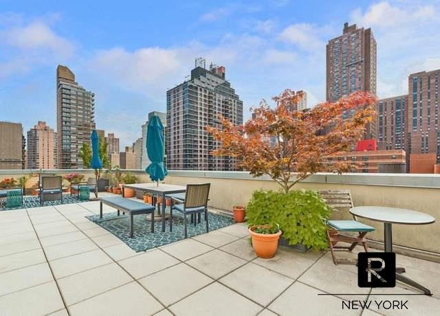 1810 3rd Avenue - Photo 7