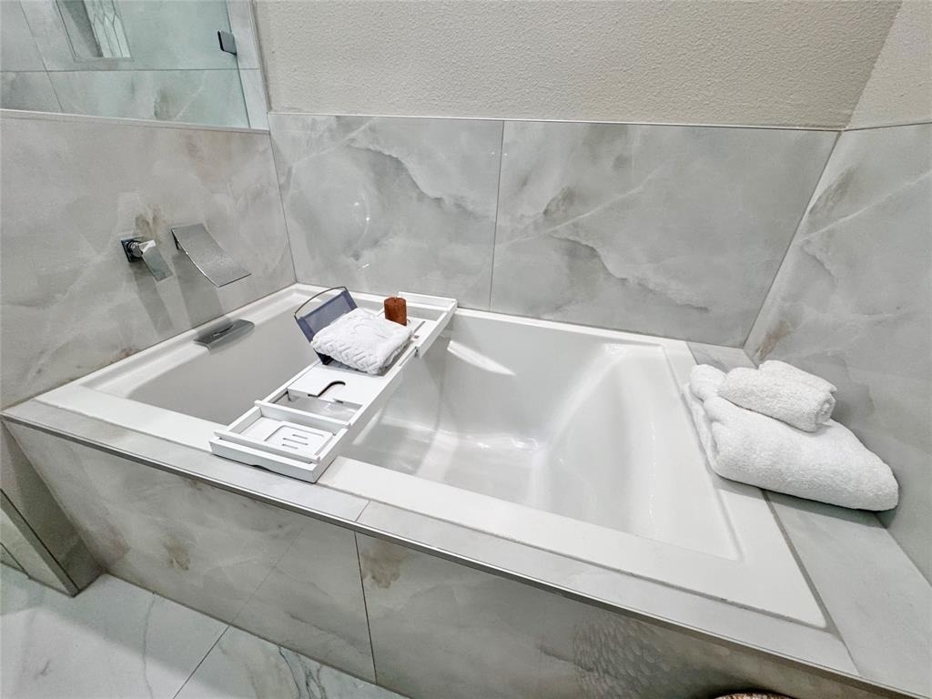 4923 Pederson Street - Photo 24