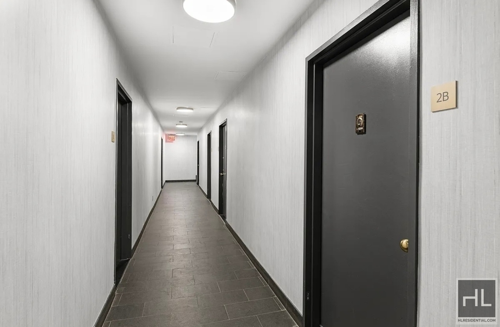 East 37th Street - Photo 8