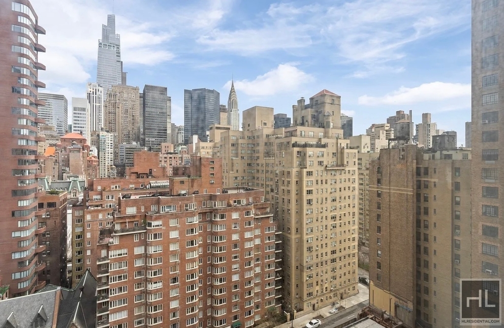 East 34th Street - Photo 5