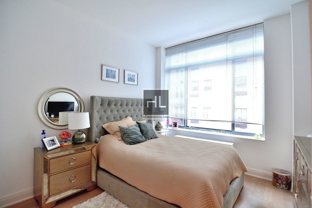 East 34th Street - Photo 1
