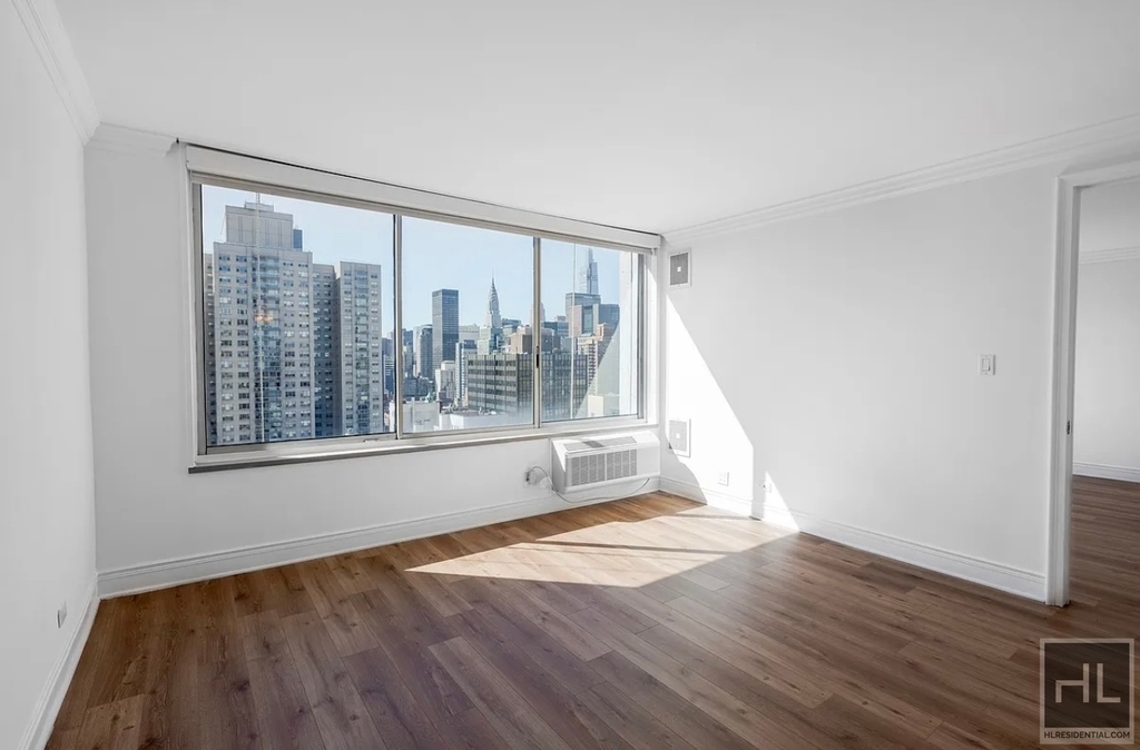 East 57th Street - Photo 0