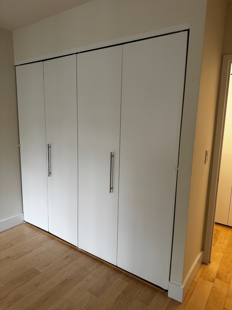 410 West 53rd Street - Photo 13