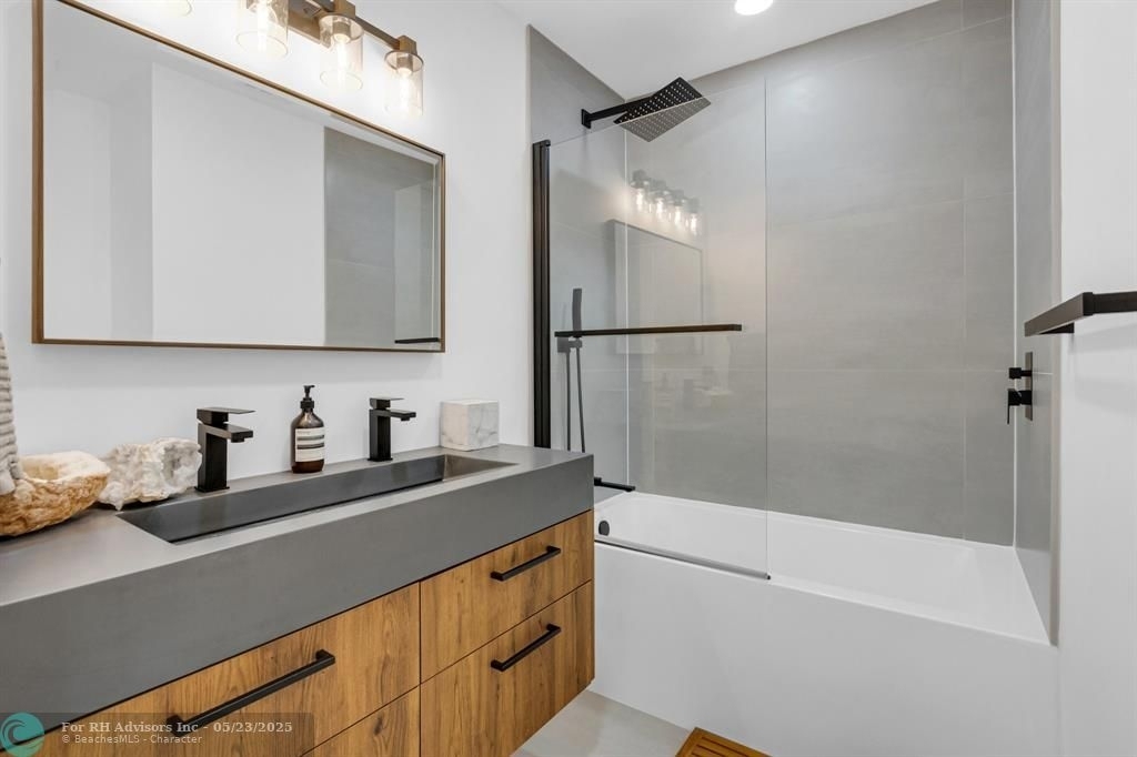 6850 Nw 2nd Ave - Photo 33