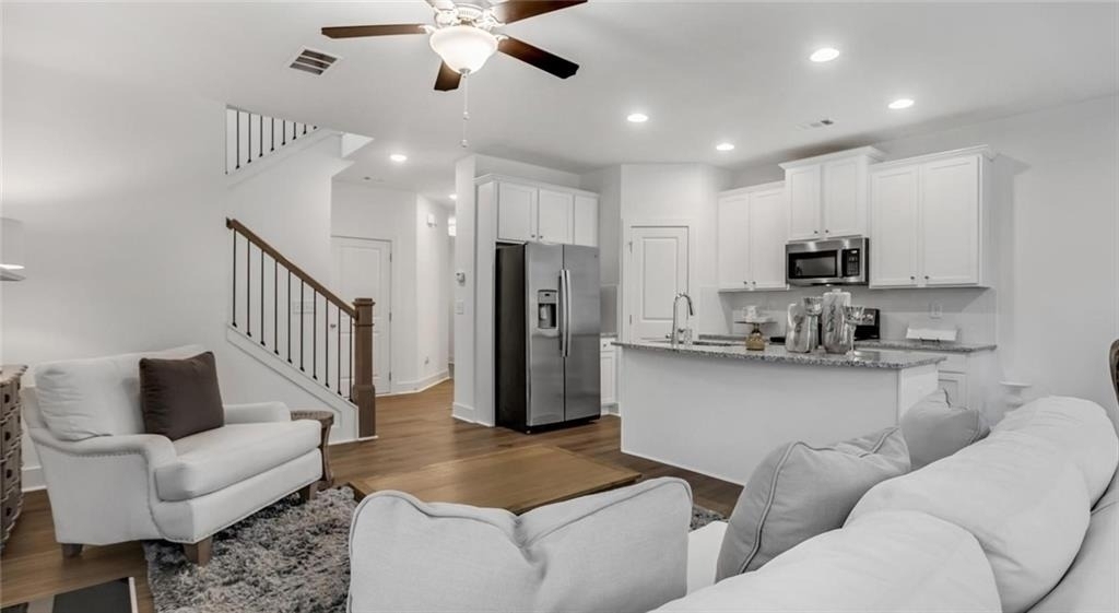 2021 Old Covington Highway Se - Photo 4