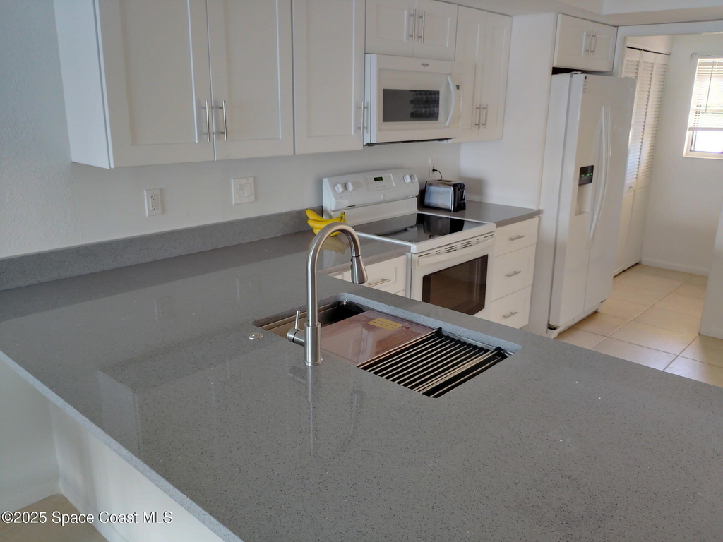 200 S Banana River Boulevard - Photo 34
