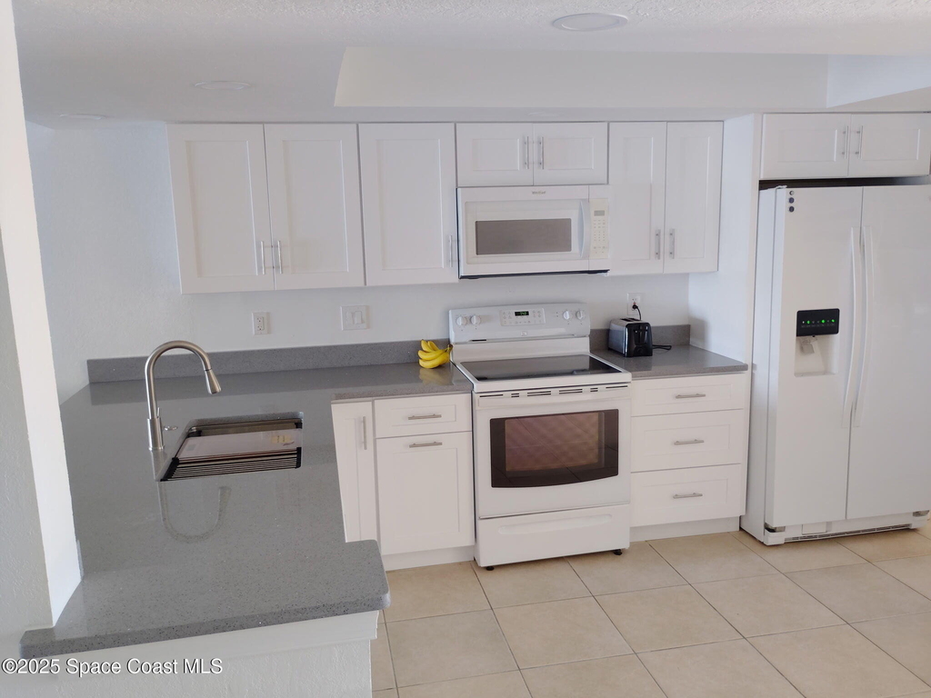 200 S Banana River Boulevard - Photo 33