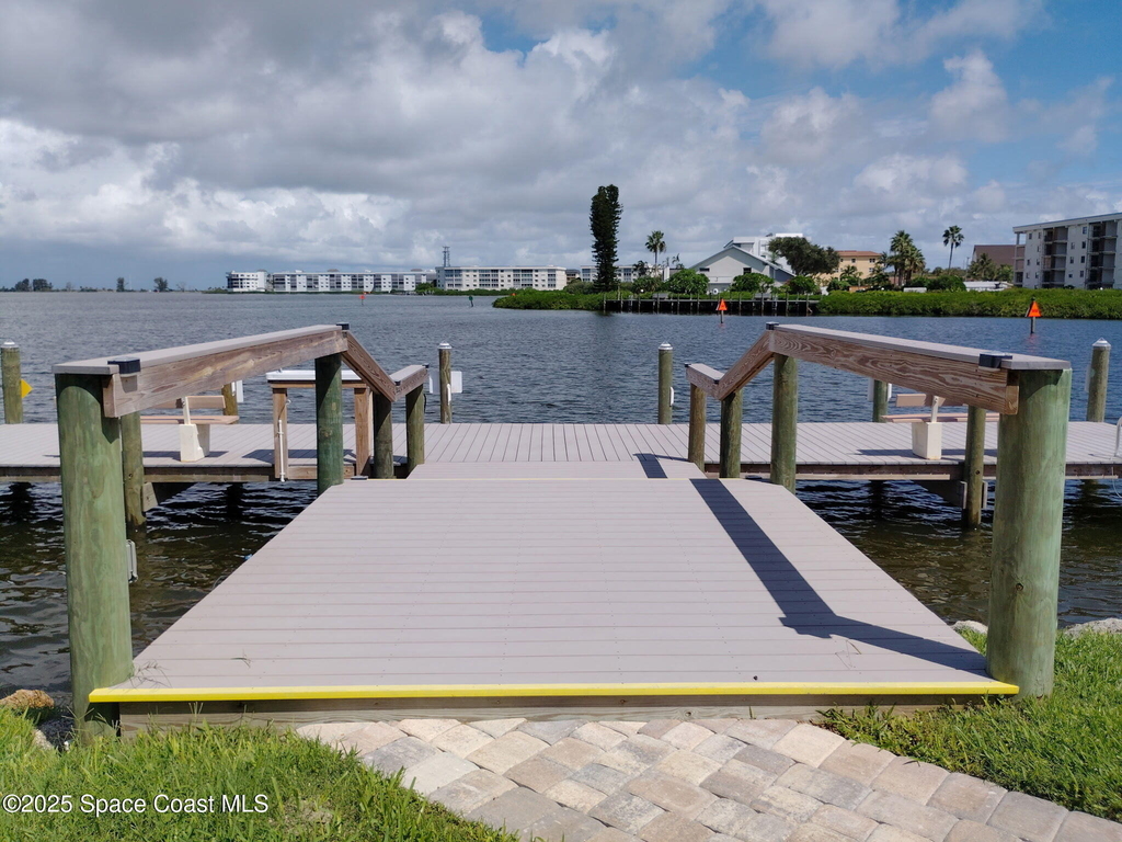 200 S Banana River Boulevard - Photo 26
