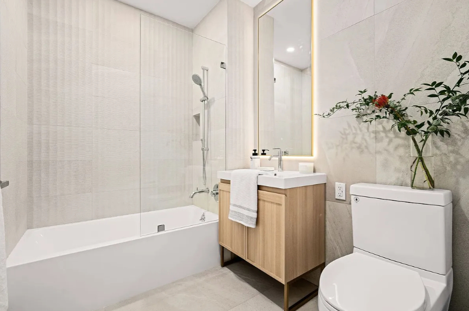 597 Grand Street - Photo 4