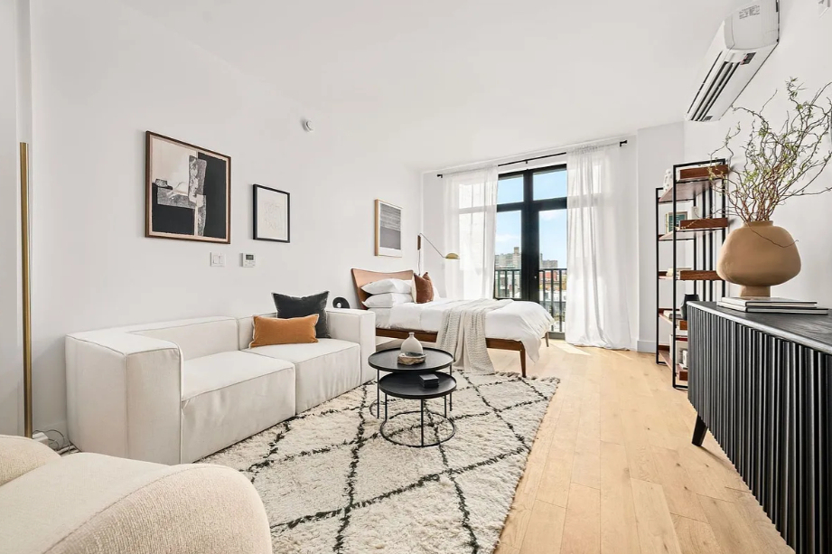 597 Grand Street - Photo 3