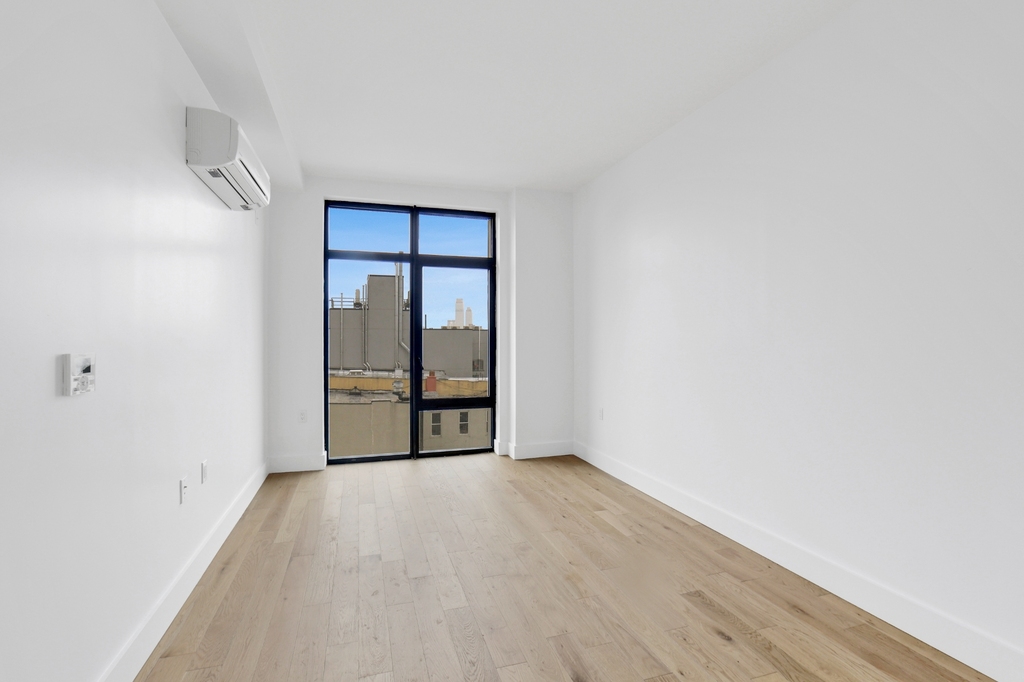 597 Grand Street - Photo 3