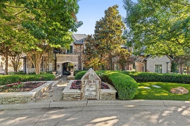 2 Terrabella Lane - Photo 1