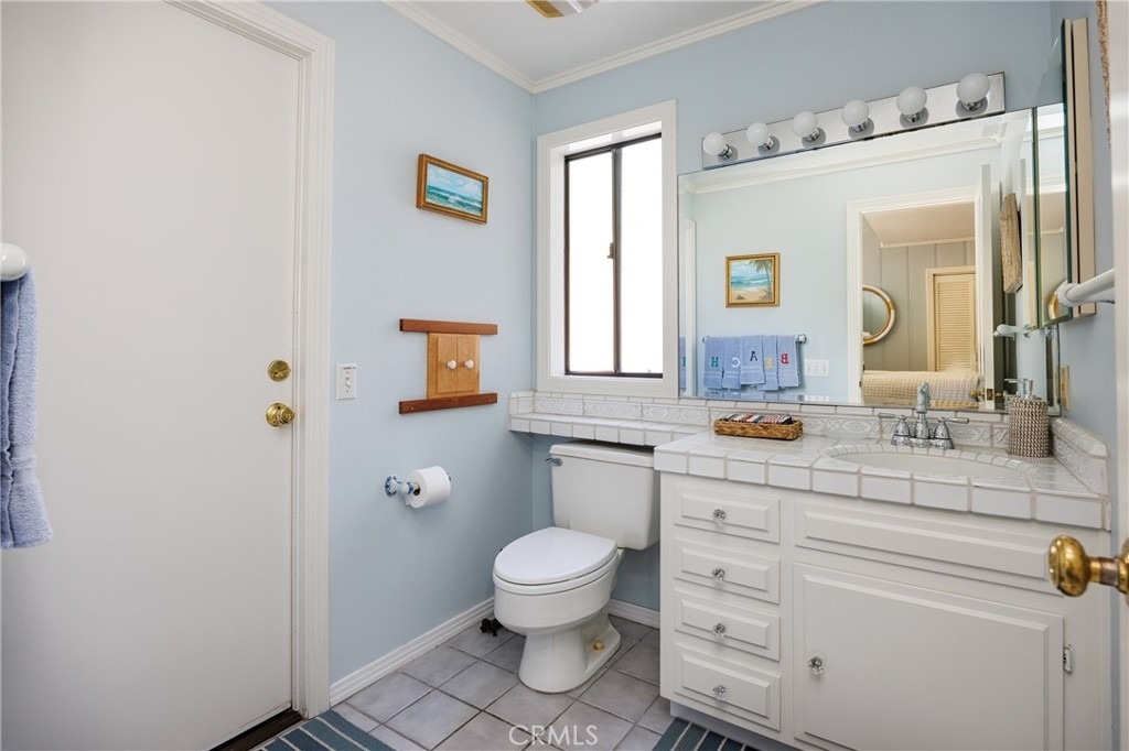 960 Cliff Drive - Photo 15
