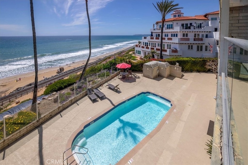 410 Corto Lane - Photo 4