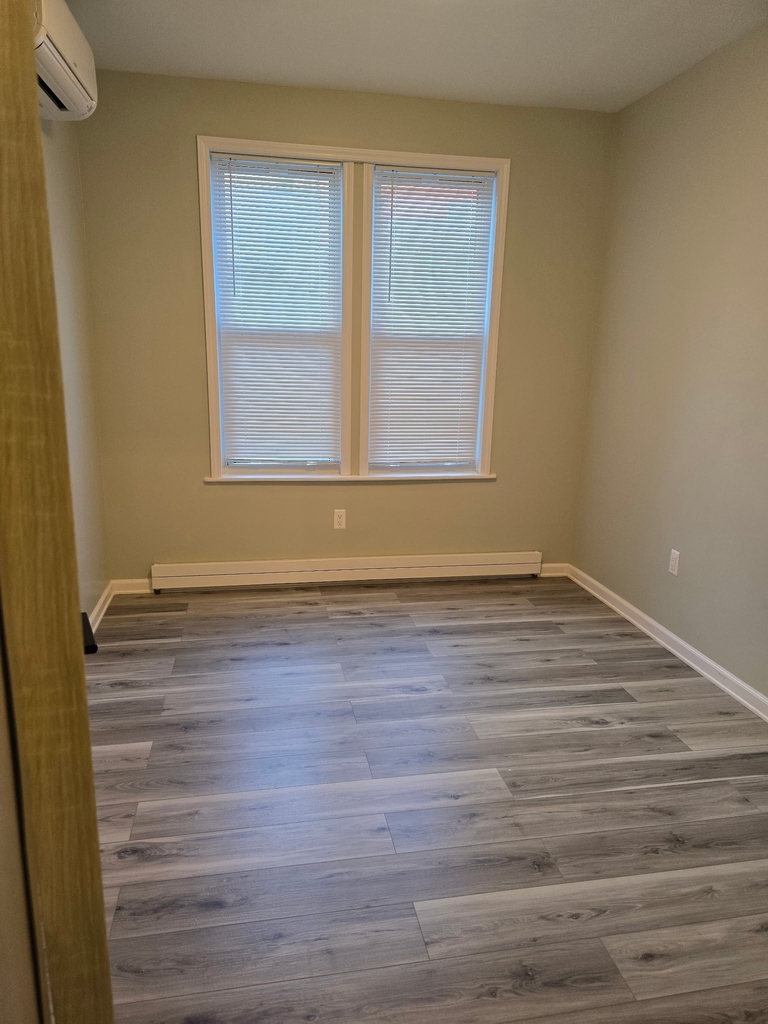 25-51 14th Street - Photo 13