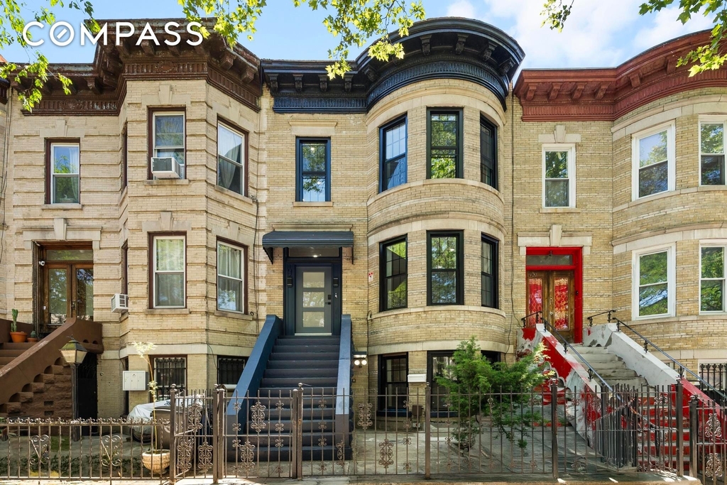 192 Weirfield Street - Photo 14