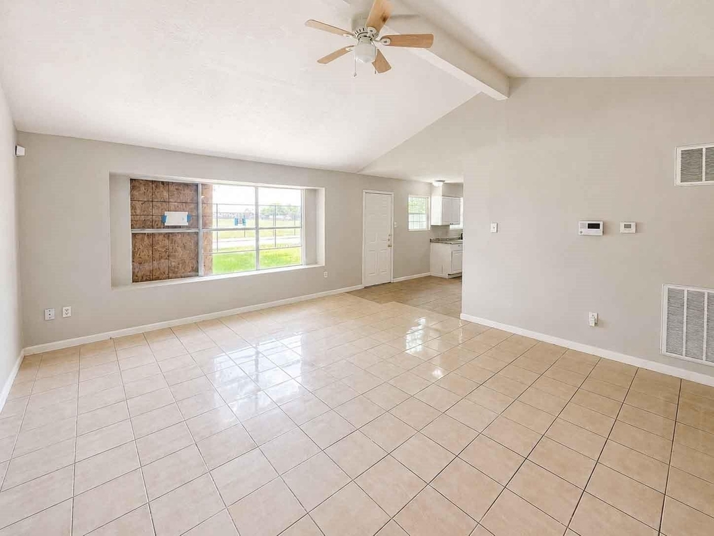 8607 Sherrywood Drive - Photo 11