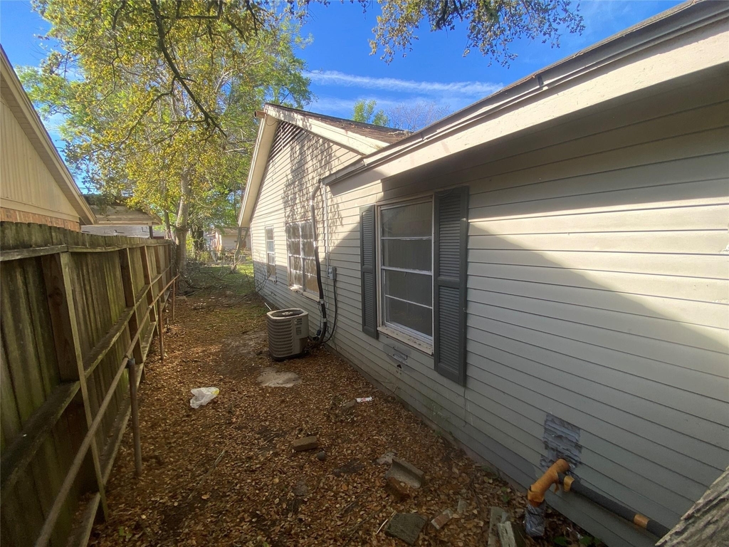 8607 Sherrywood Drive - Photo 12