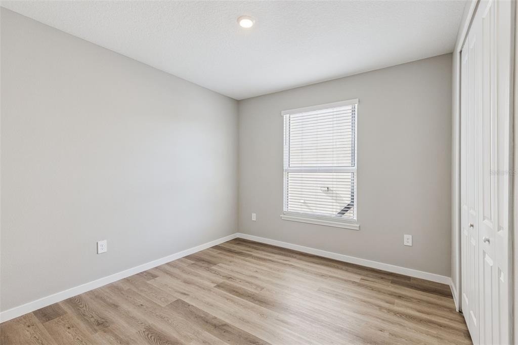 544 N Bumby Avenue - Photo 15