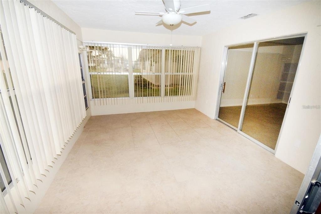 3961 Ashwood Lane - Photo 5