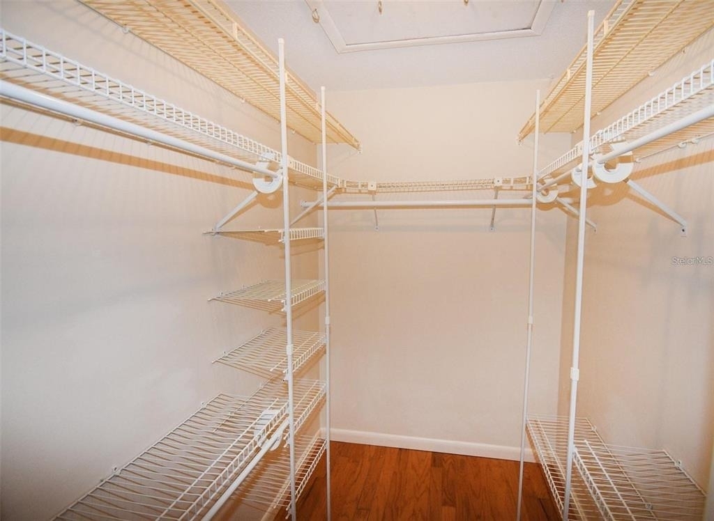 3961 Ashwood Lane - Photo 11