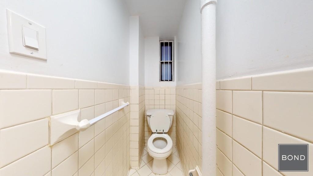30 Charlton Street - Photo 6