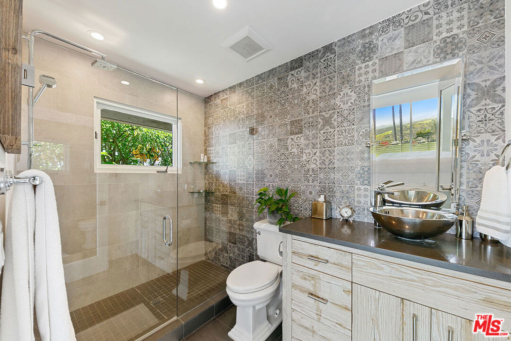 27450 Calicut Road - Photo 49