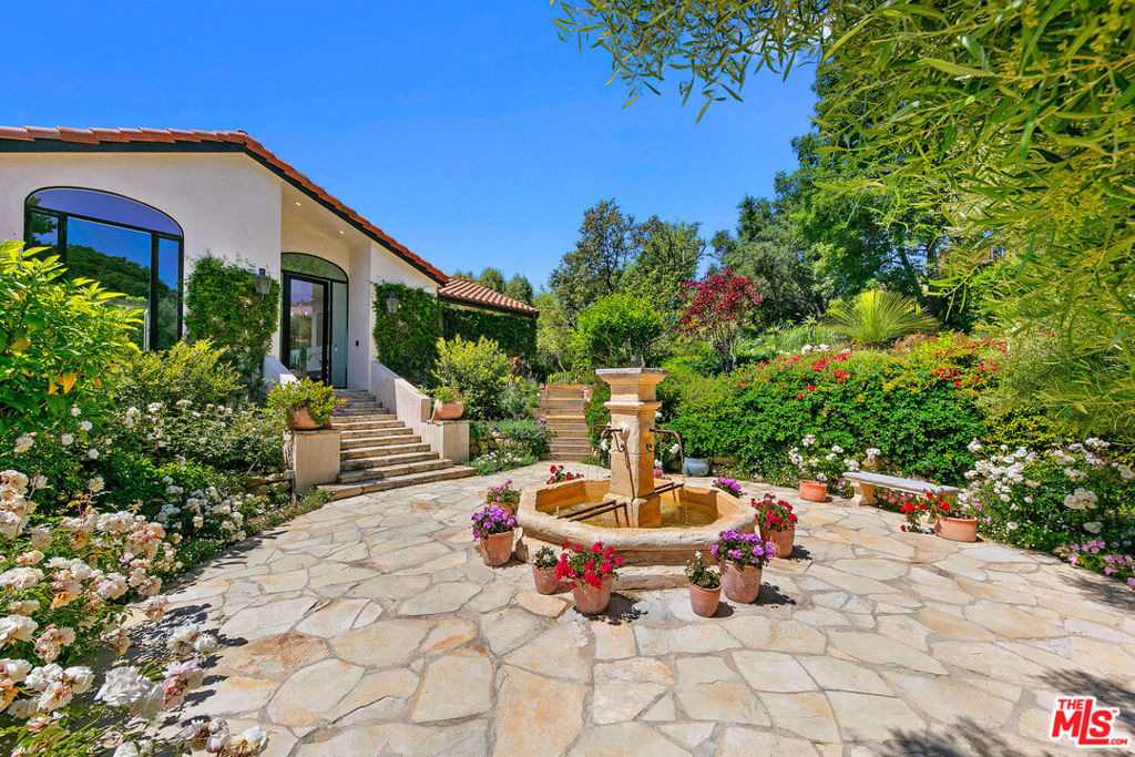 27450 Calicut Road - Photo 9