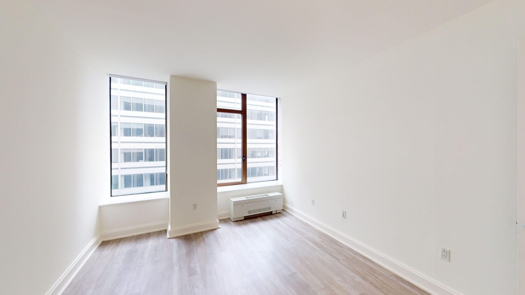 10 Hanover Square - Photo 3