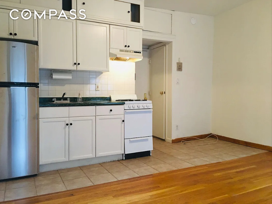 16 Abingdon Square - Photo 0