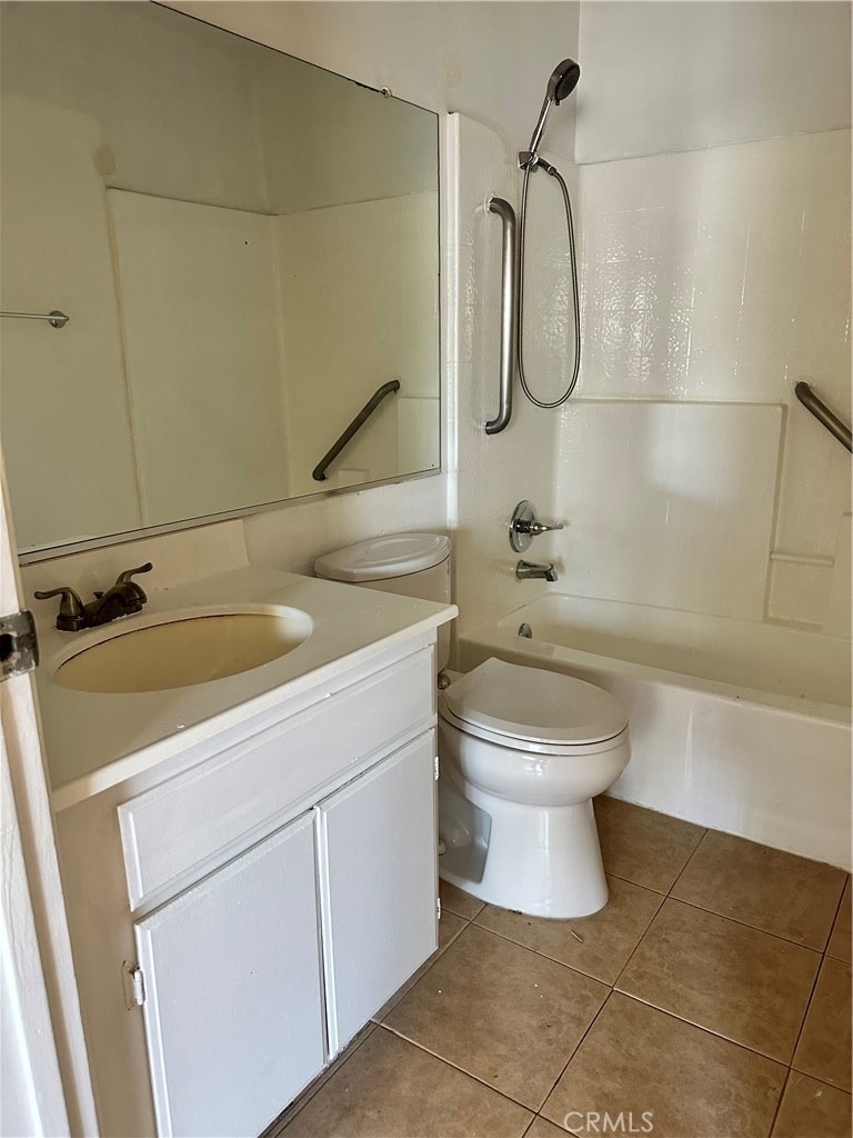 14801 Nordhoff Street - Photo 6