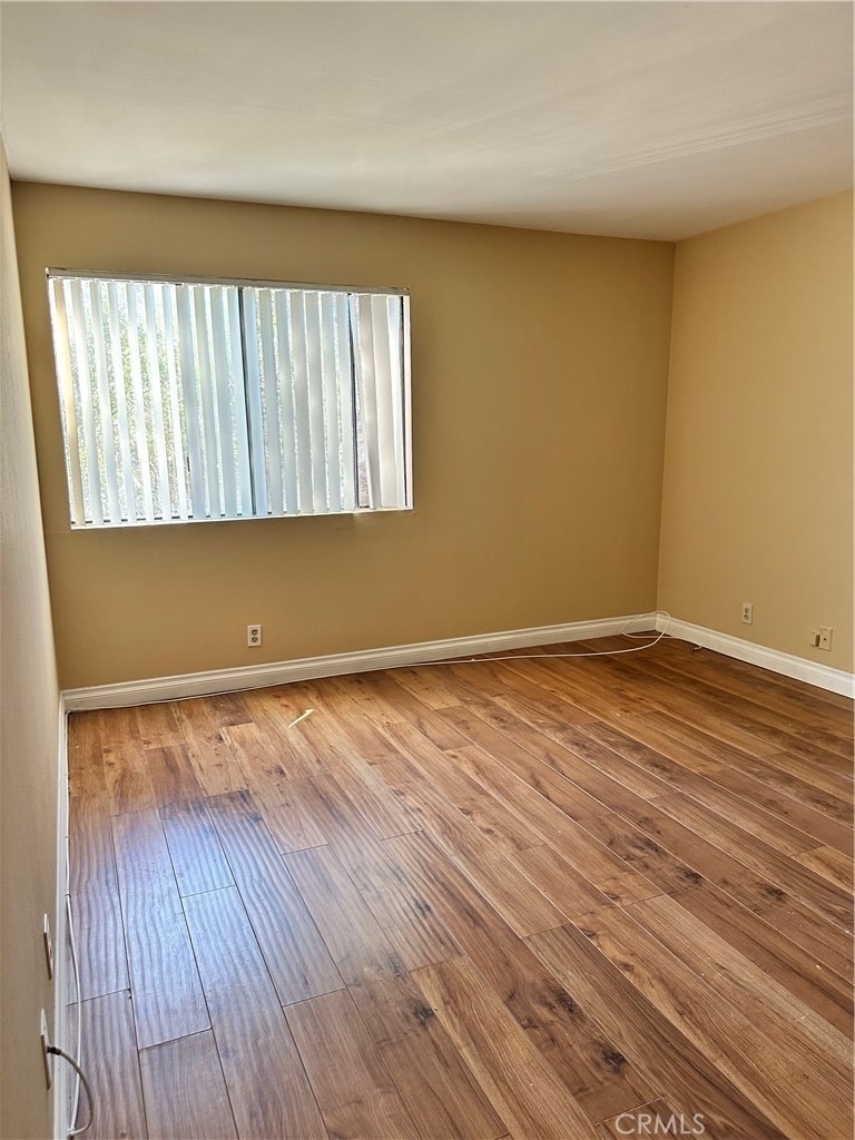 14801 Nordhoff Street - Photo 8