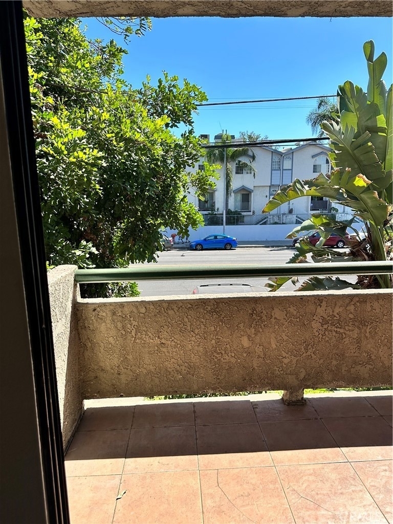 14801 Nordhoff Street - Photo 41