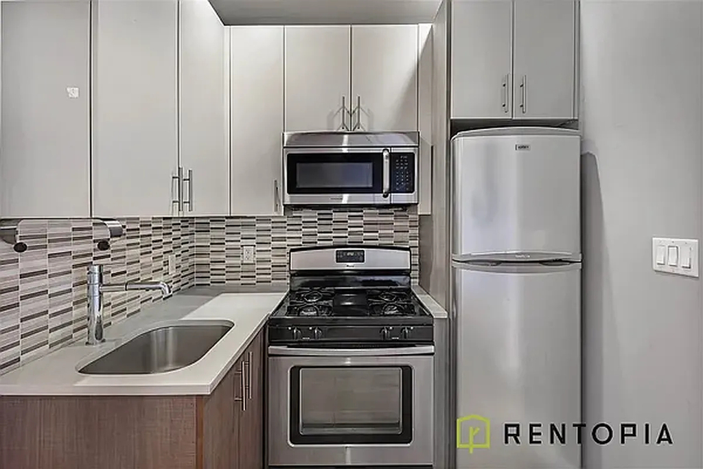 679 Grand Street - Photo 1