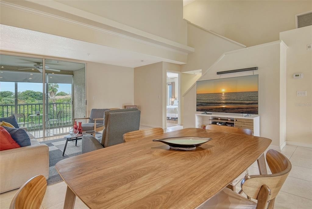 8370 Wingate Drive - Photo 6