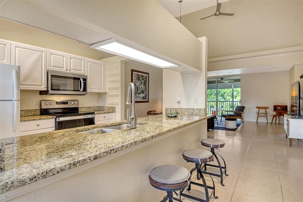 8370 Wingate Drive - Photo 17